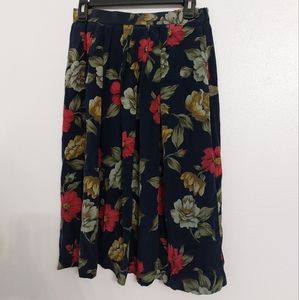 Vintage flowy silk skirt by Alfred Dunner